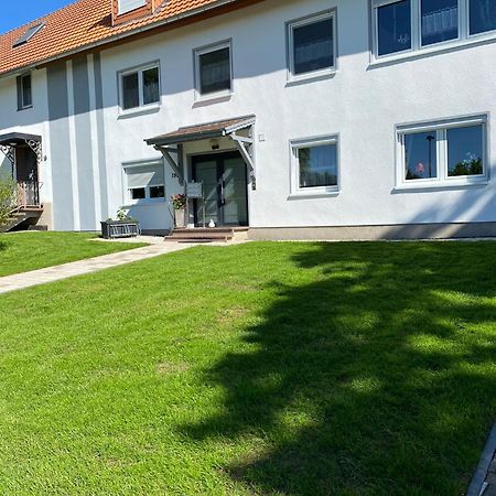 Schoene Ferien- Monteurswohnung - Ruhig Und Malerisch Gelegen Hofgeismar Exterior photo